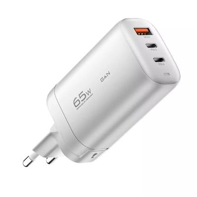 65 Watt GaN 3-Ports USB-Reiseadapter für das Hochgeschwindigkeitsladen mehrerer Geräte